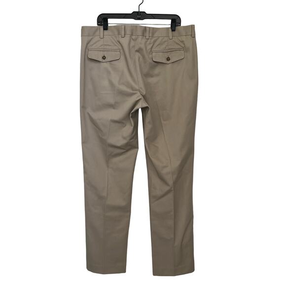 L.L. Bean Men's Khaki Pants Size 37 Standard Fit Flat Front Pockets Zip Fly - Picture 2 of 12